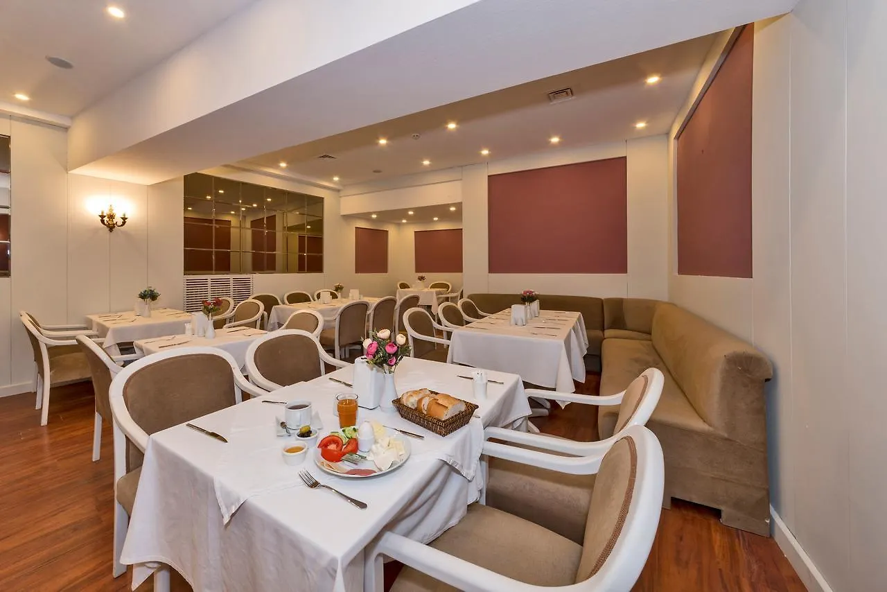 Febor Park Istanbul Levent Hotel 3*,